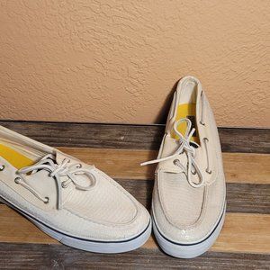 canvas and sequin leisure shoe